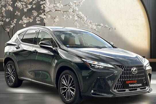 Lexus NX 350h Omotenashi AWD