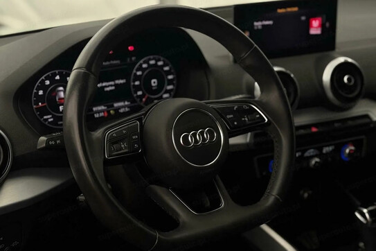 Audi Q2 35 TFSI S Line S tronic