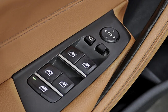 BMW Seria 5 520d aut
