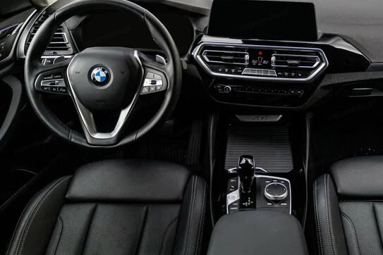 BMW X4 xDrive20i
