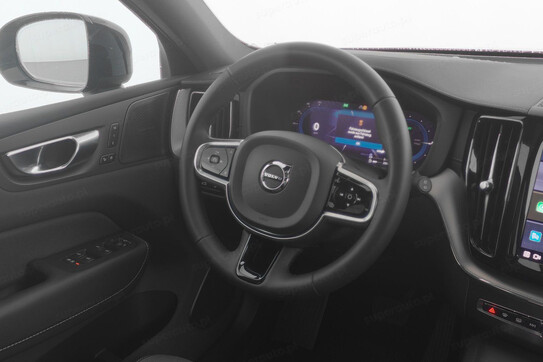 Volvo XC60 T8 Plug-In Hybrid AWD Ultimate Dark