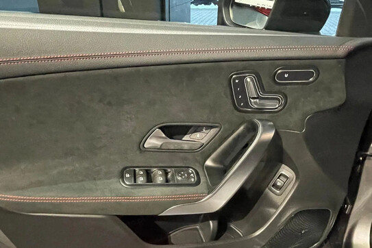 Mercedes CLA Shooting Brake 200 AMG Line