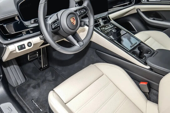Porsche Panamera 4S E-Hybrid