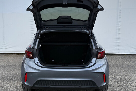 MG 3 Exclusive