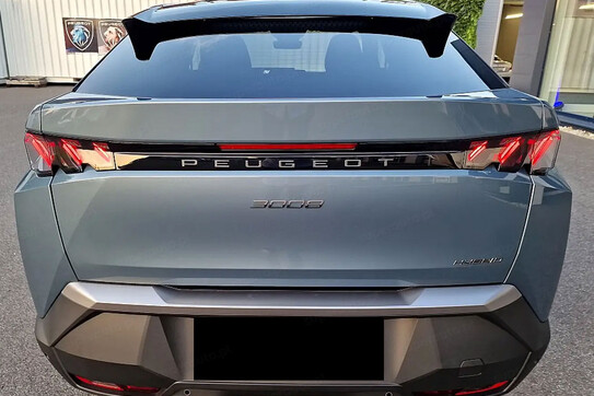 Peugeot 3008 GT e-DCS6 1.2 mHEV