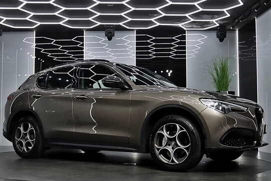 Alfa Romeo Stelvio 2.0 Turbo B-Tech Edition Q4 aut