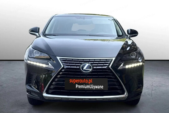 Lexus NX 300h Elegance 2WD