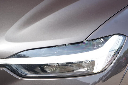 Volvo XC60 T6 Plug-In Hybrid AWD Plus Dark