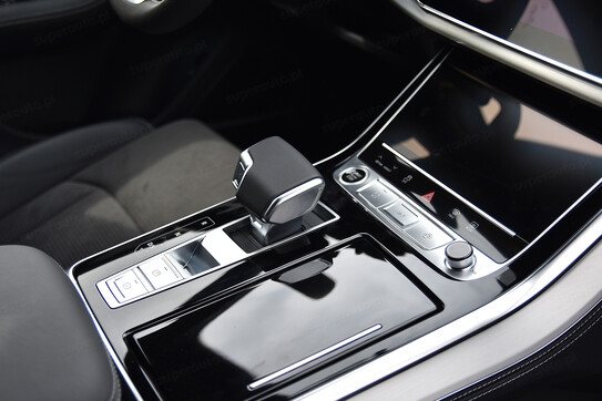 Audi Q8 60 TFSI e quattro