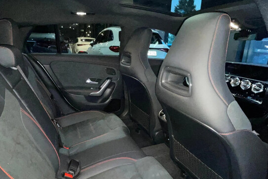 Mercedes CLA Shooting Brake 200 AMG Line