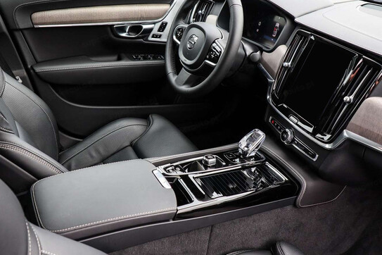 Volvo S90 T8 AWD Plug-In Hybrid Ultimate Bright