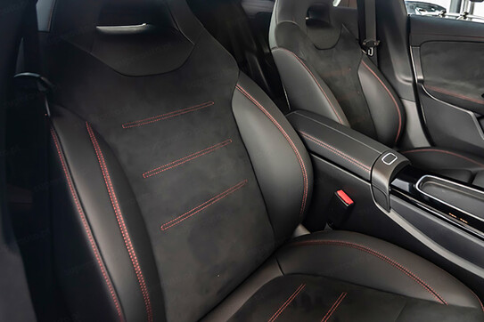 Mercedes CLA 200 AMG Line