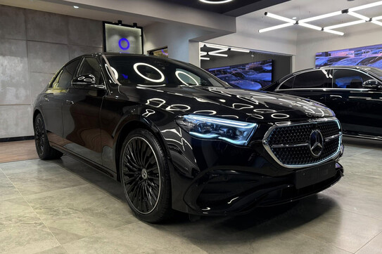 Mercedes E Klasa 220 d  4-Matic AMG