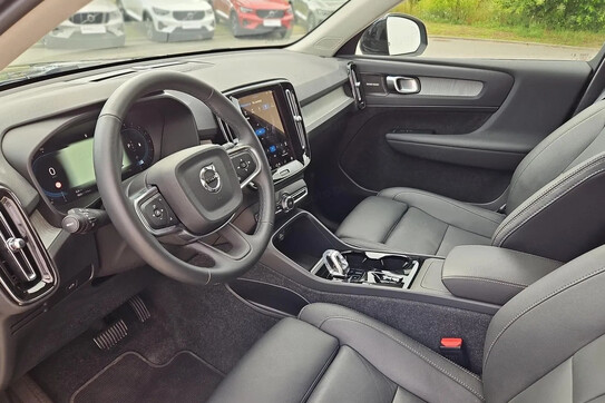 Volvo XC40 B4 Ultra Dark aut