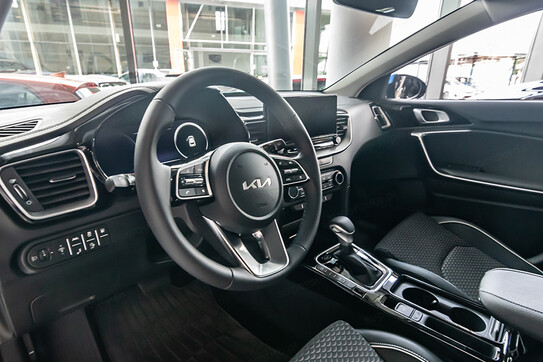 Kia XCeed 1.6 GDI PHEV Business Line DCT