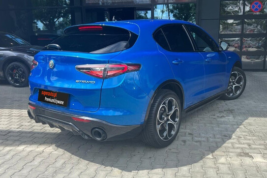 Alfa Romeo Stelvio Turbo Veloce Q4