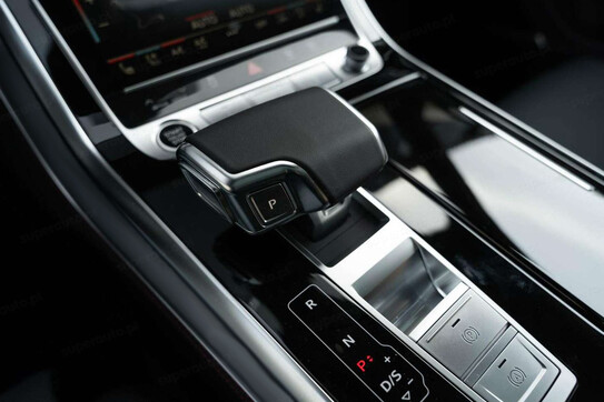 Audi Q8 60 TFSI e quattro