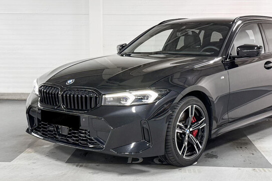 BMW Seria 3 Touring 330i xDrive M Sport