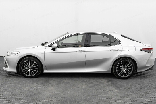 Toyota Camry 2.5 Hybrid Executive CVT