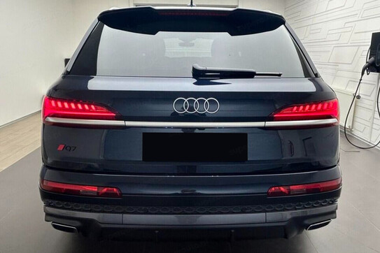 Audi Q7 55 TFSI e quattro S Line