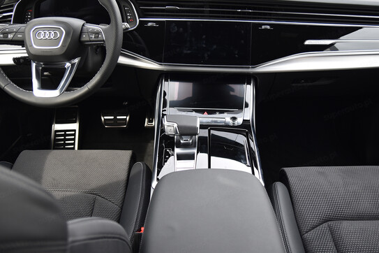 Audi Q8 60 TFSI e quattro