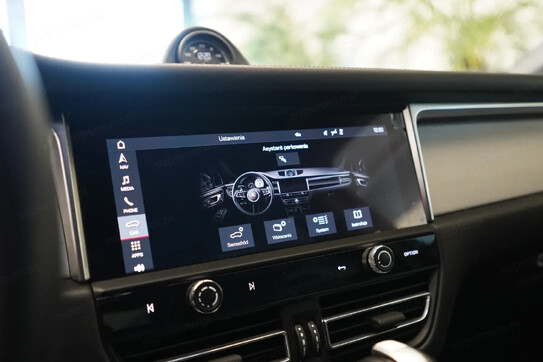 Porsche Macan T