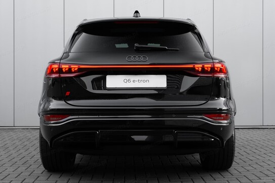 Audi Q6 e-tron quattro