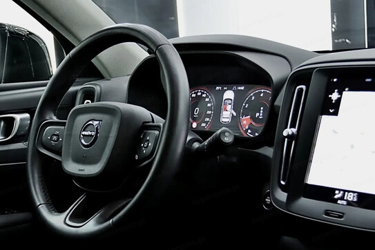 Volvo XC40 T3 Momentum aut