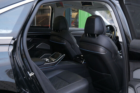 Audi A8 L 60 TFSI e quattro