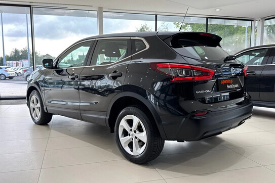 Nissan Qashqai 1.3 DIG-T Acenta DCT