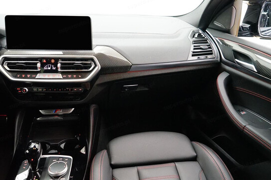 BMW X4 M40i