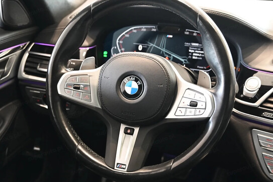 BMW Seria 7 740d xDrive
