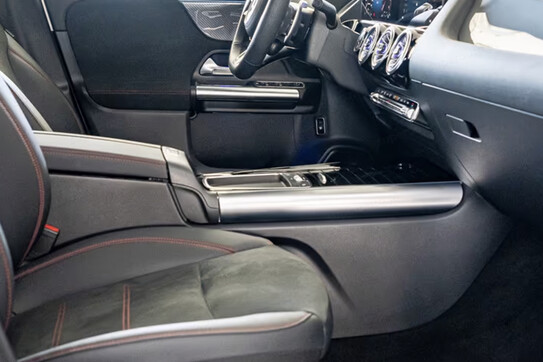 Mercedes GLA AMG 35 4-Matic