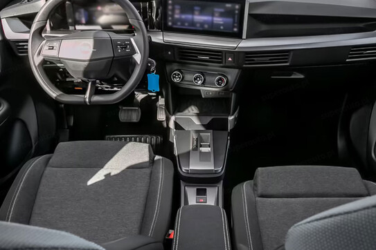 Opel Frontera Edition eDTC6 1.2 T mHEV