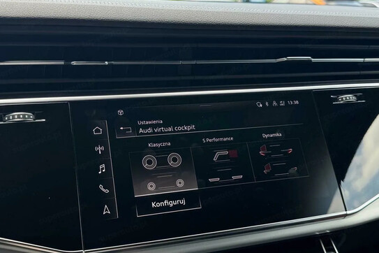 Audi Q8 55 TFSI mHEV quattro Tiptronic