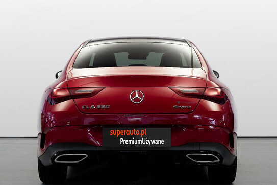 Mercedes CLA 220 4-Matic AMG Line 8G-DCT