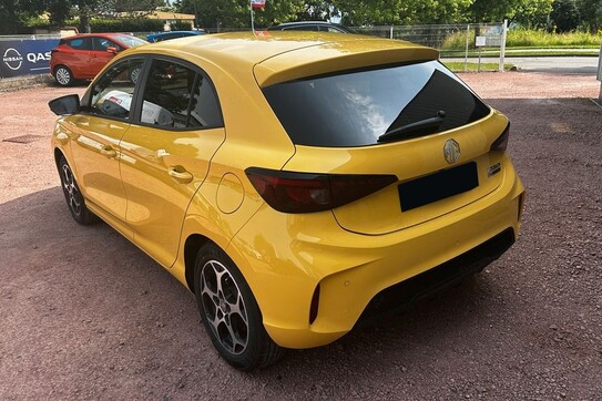 MG 3 Exclusive