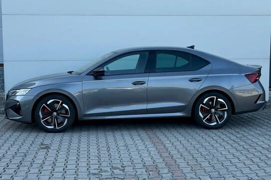 Skoda Octavia RS 2.0 TSI DSG