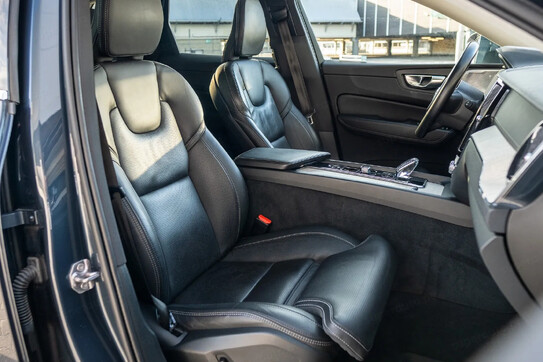 Volvo XC60 B4 D AWD Inscription