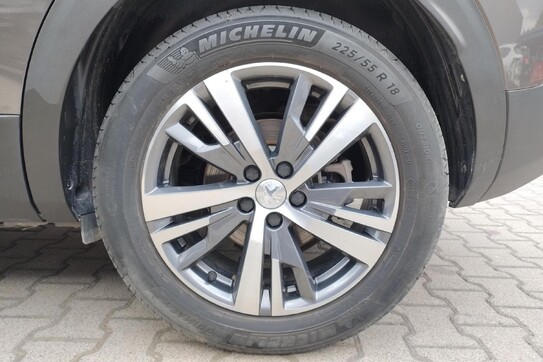 Peugeot 3008 Allure Pack 1.2 PureTech  S&S EAT8