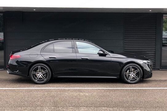 Mercedes E Klasa 220 d  4-Matic AMG