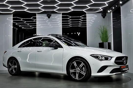 Mercedes CLA 180 d Progressive