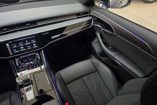 Audi A8 50 TDI quattro