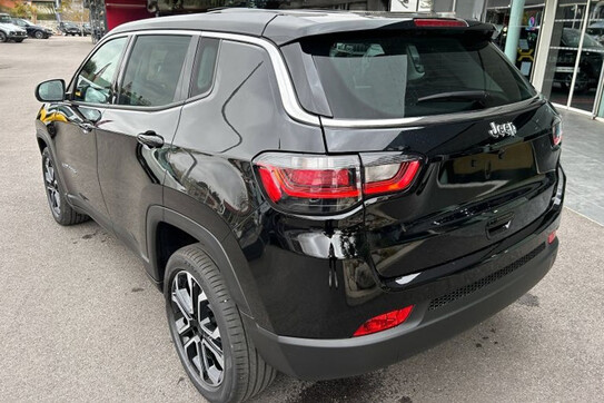 Jeep Compass Altitude 1.5 T4 mHEV DCT FWD