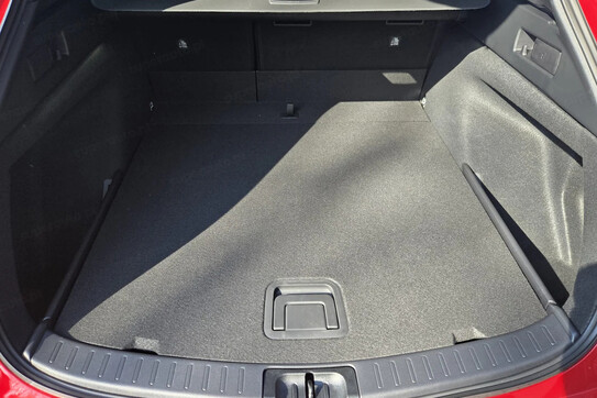 Toyota Corolla GR Sport 2.0 Hybrid Dynamic Force