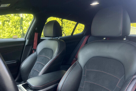 Kia Stinger 3.3 T-GDI V6 GT Prestige Line AWD