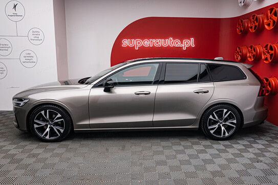 Volvo V60 B4 R-Design aut