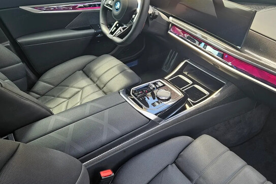 BMW Seria 7 M760e xDrive
