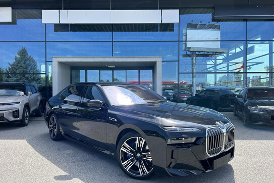 BMW Seria 7 M760e xDrive