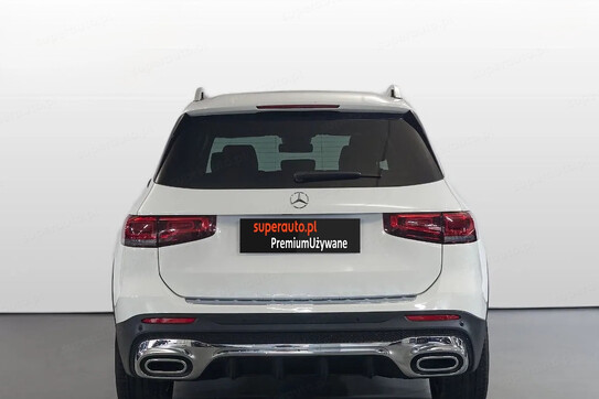 Mercedes GLB 200 4-Matic AMG Line 8G-DCT